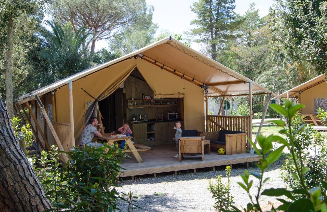 Camping Campo Dei Fiori - Glamping4All Vada Exteriér fotografie